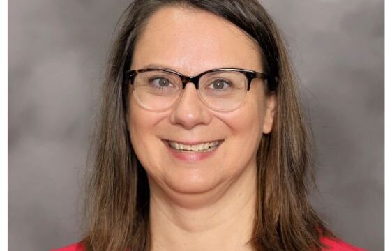 1st grade teacher Dee Kamprath